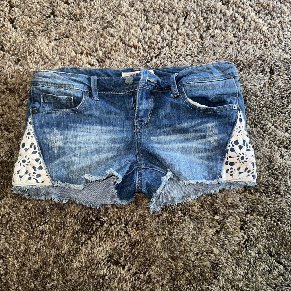 No Boundaries DENIM JEAN CUT OFF SHORTS Blue‎ Womens Jr 9 Y2K Style